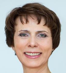 Oxana Laskovski-Zabaznovski